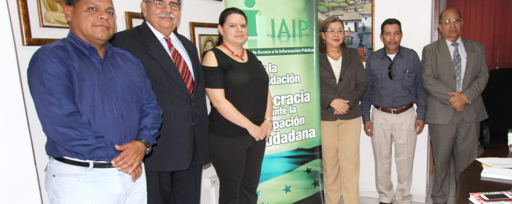 IAIP Firma Convenio de Entendimiento entre la Asociación Regional de Comisiones Ciudadanas de Transparencia Centro-Sur-Oriente de Honduras (ARECTCSOH)