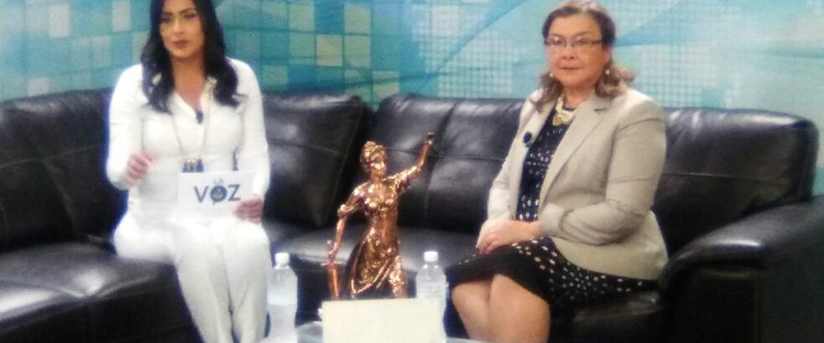 LA COMISIONADA PRESIDENTA DEL INSTITUTO DE ACCESO A LA INFORMACIÓN PÚBLICA, SUYAPA THUMANN CONDE EN EL PROGRAMA “LA VOZ DEL COLEGIO DE ABOGADOS DE HONDURAS”