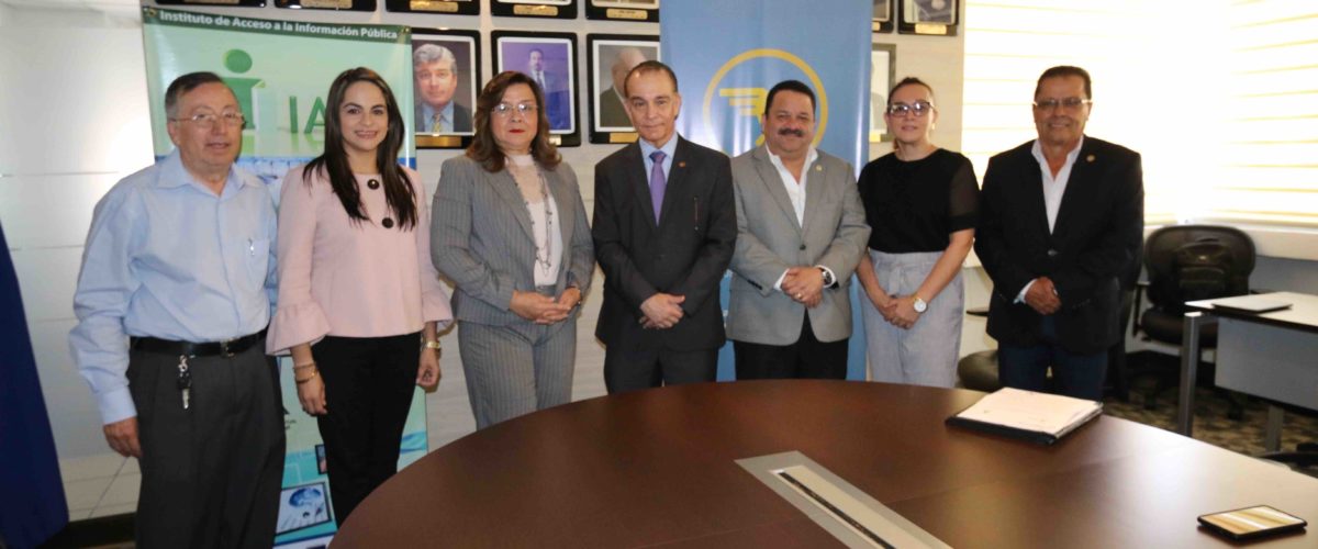 INSTITUTO DE ACCESO A LA INFORMACIÓN PÚBLICA (IAIP) FIRMA CONVENIO DE COOPERACIÓN CON LA CÁMARA DE COMERCIO E INDUSTRIA DE TEGUCIGALPA (CCIT )