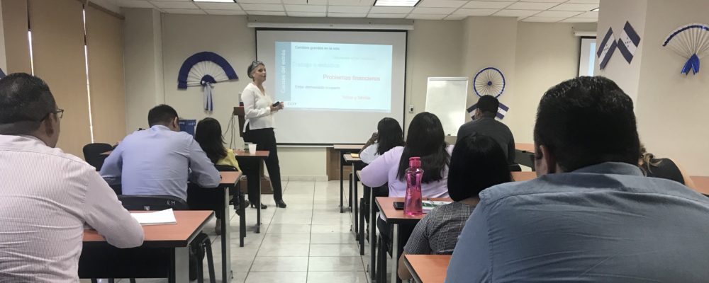 Servidores Públicos del Instituto de Acceso a la Información Pública participan en Taller impartido por la Cámara de Comercio e Industrias de Tegucigalpa