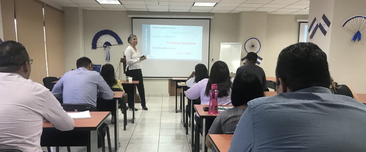 Servidores Públicos del Instituto de Acceso a la Información Pública participan en Taller impartido por la Cámara de Comercio e Industrias de Tegucigalpa