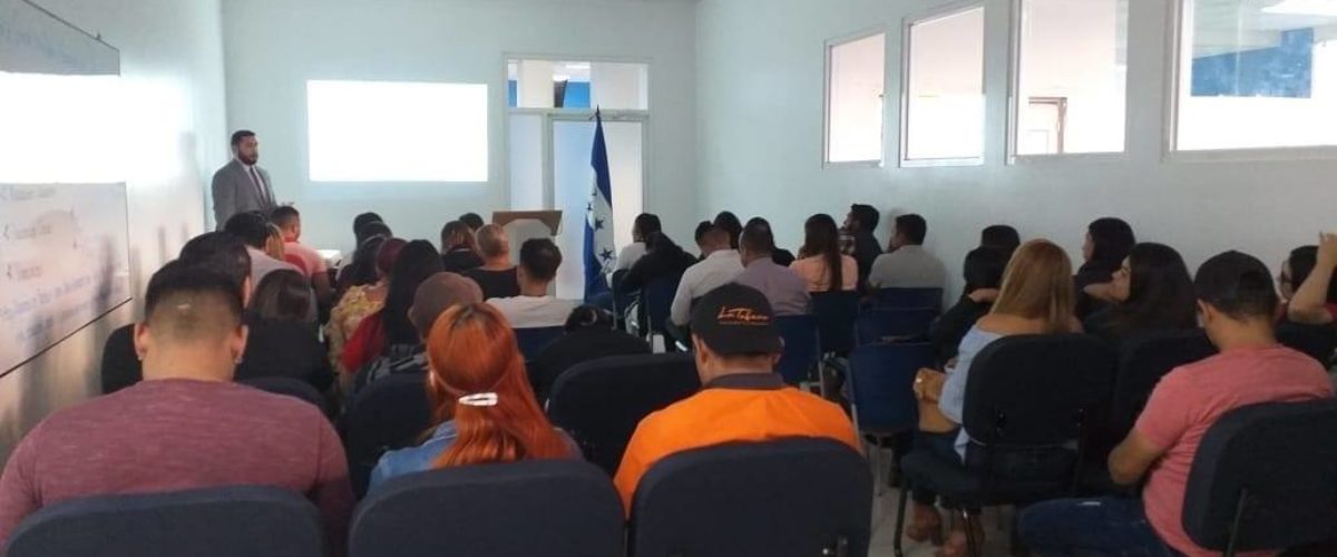 El IAIP impartió Conferencia Magistral Sobre «El Acceso a la Información Pública en Honduras» a los futuros Profesionales del Derecho en CEUTEC