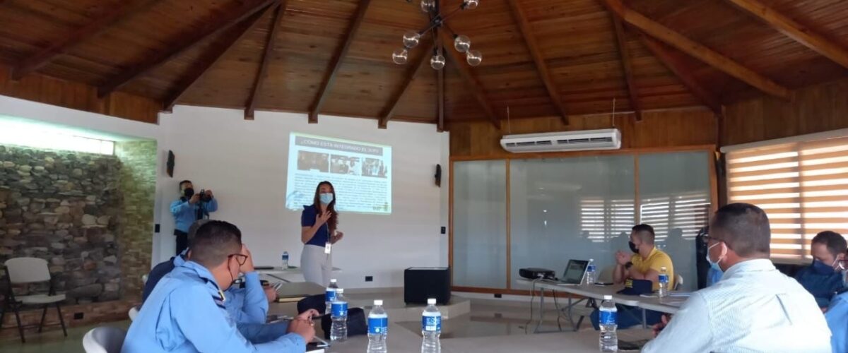 Gerencia de Capacitación del IAIP impartió un taller a miembros de la Policía Nacional sobre la LTAIP